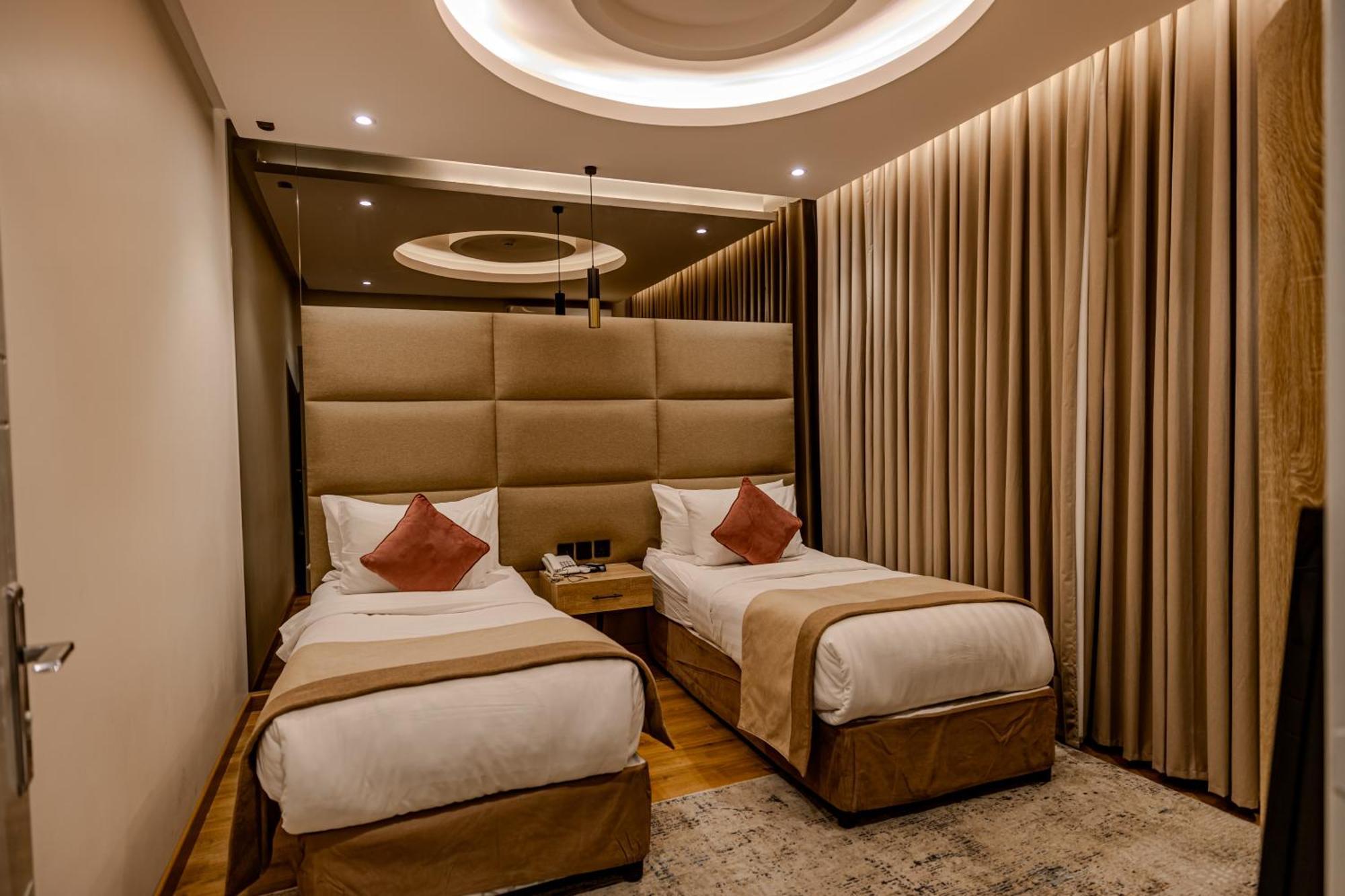 Xyz Hotel Riyadh Exterior photo