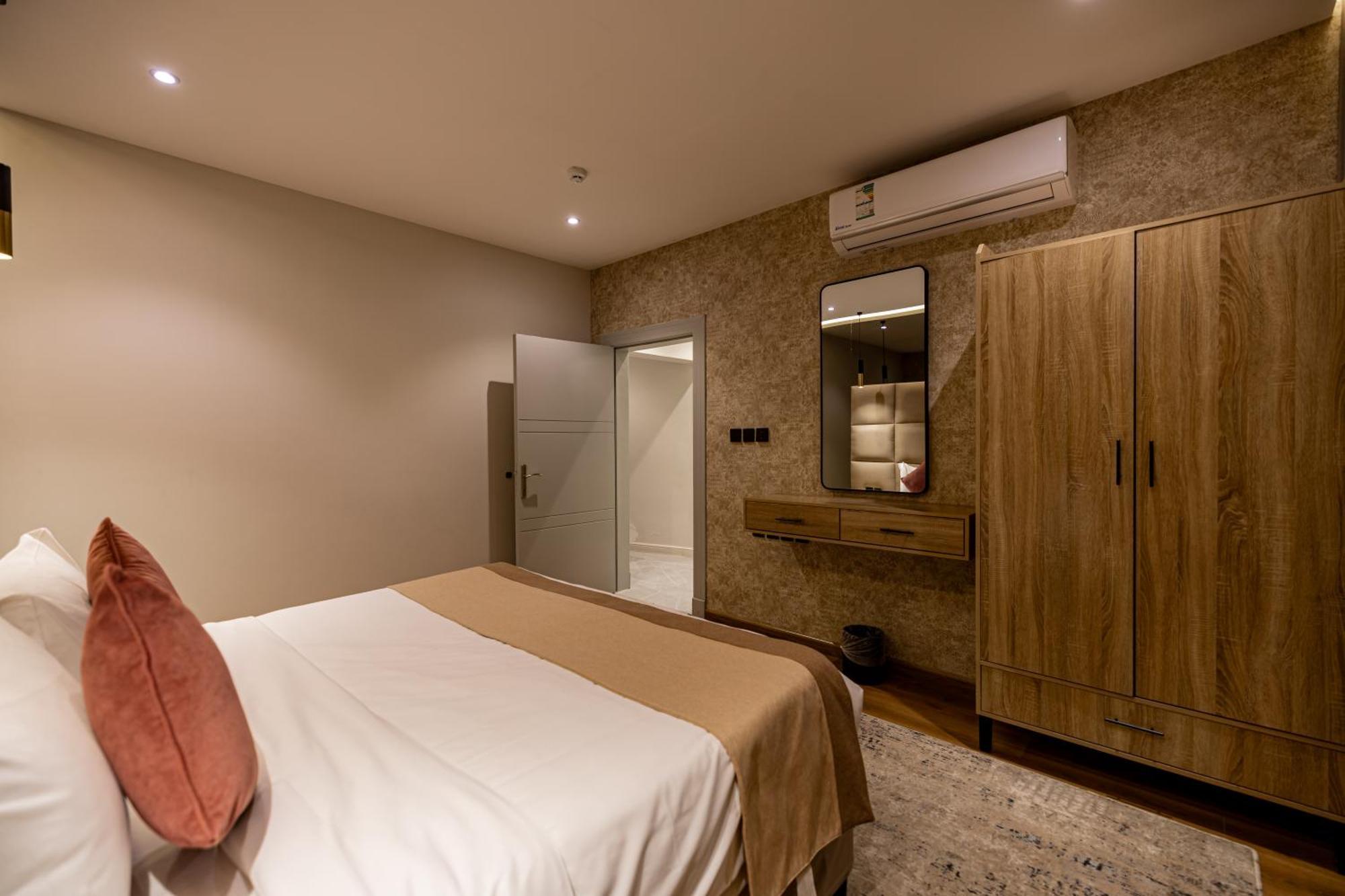 Xyz Hotel Riyadh Exterior photo